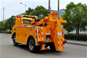 自贡高速路拖车费